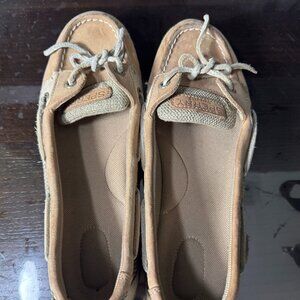 Sperry boat shoes
